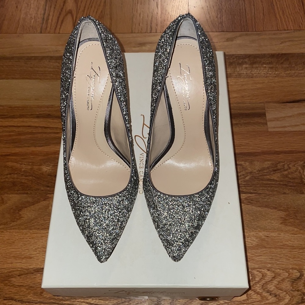 🆕 Vince Camuto Olson Silver Crystal Stiletto Pumps, New with box